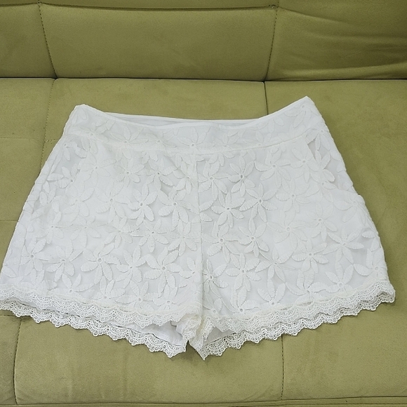 Monteau Pants - Monteau White High Waist Lace Shorts